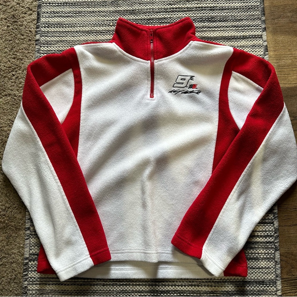 Winners circle lady’s collection size L kasey kahne quarter zip sweater